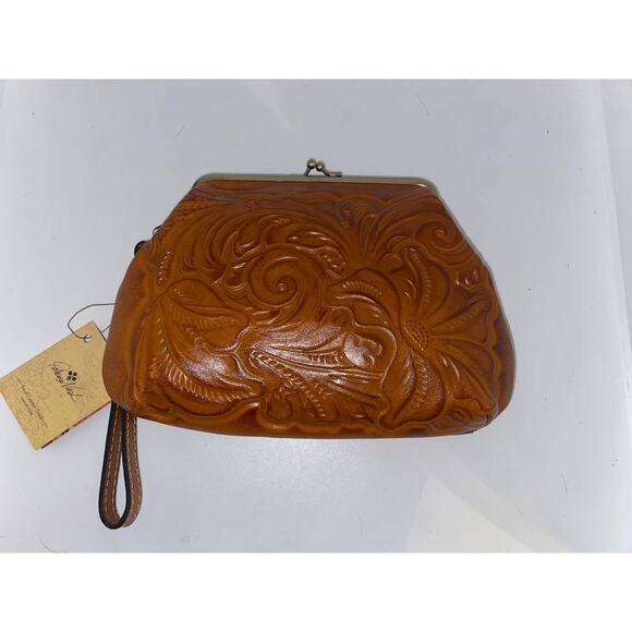 Patricia Nash Tooled Savena Clutch wristlet-NWT - Picture 6 of 8